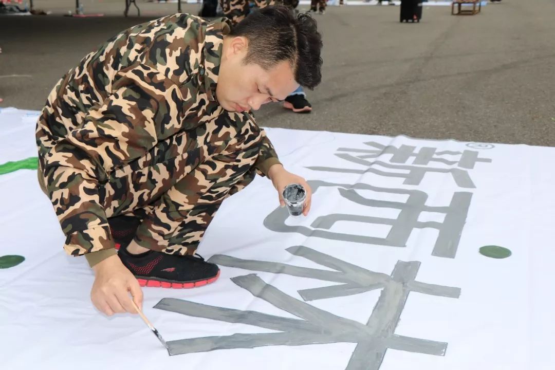 說明: https://mmbiz.qpic.cn/mmbiz_jpg/JdHquDdPGESAbQF7h9y4BdqvEIOvEpLfeFpAGhMMEPrpWvy37Kv76GHSJupZjZH30rWFTGDXX8ZfDsowdPUd8Q/640?wx_fmt=jpeg