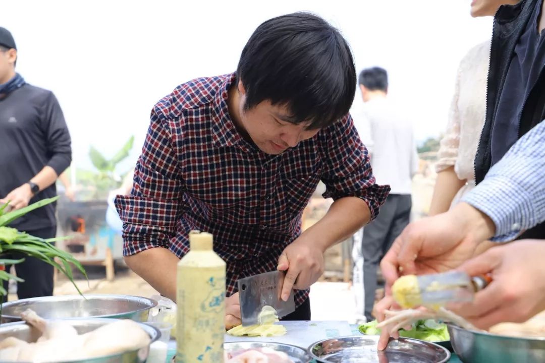說明: https://mmbiz.qpic.cn/mmbiz_jpg/JdHquDdPGERobueqA1AUfIEvibwgtFa3wCAOhRQWslZ0nC1Fom3LCr1FHqC4AQtz8u97jbm2XoRoa4p2ziagt5xw/640?wx_fmt=jpeg
