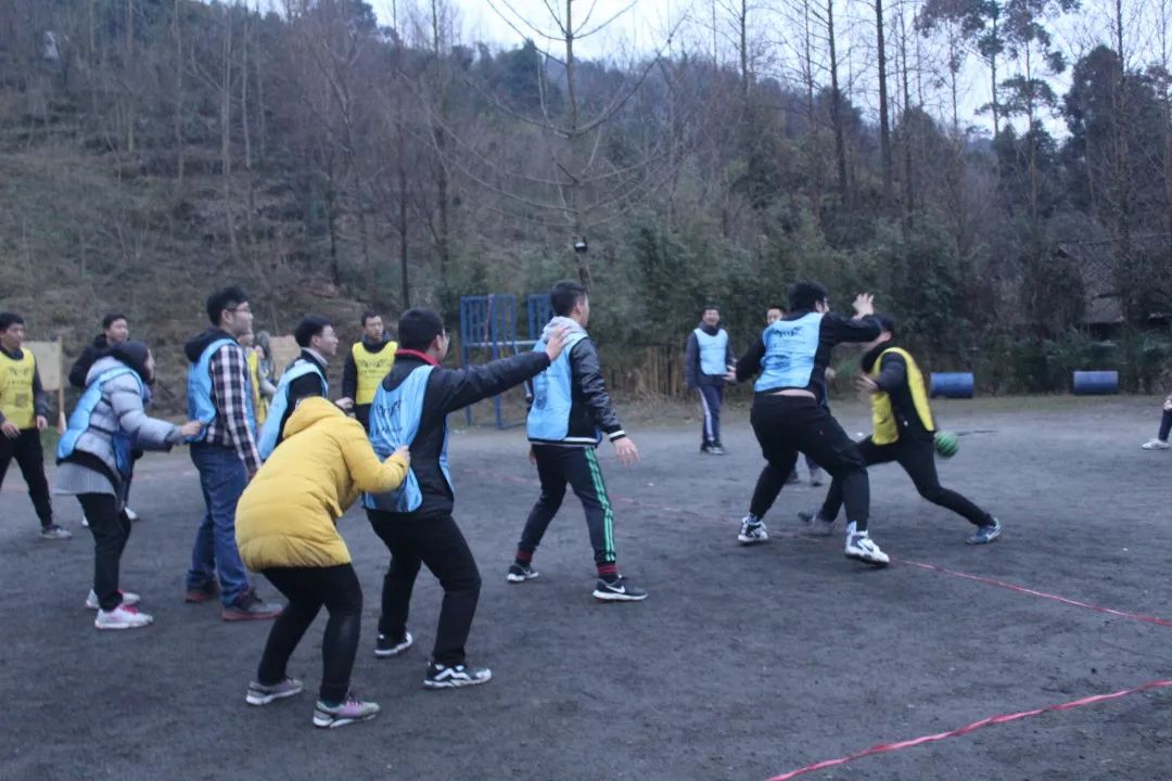 說明: https://mmbiz.qpic.cn/mmbiz_jpg/JdHquDdPGESAbQF7h9y4BdqvEIOvEpLfj4fqR1GLN6eRhCeSMtWBGJugh4CcodcVE6ib7zTKpyWwa77TbcTuZmw/640?wx_fmt=jpeg
