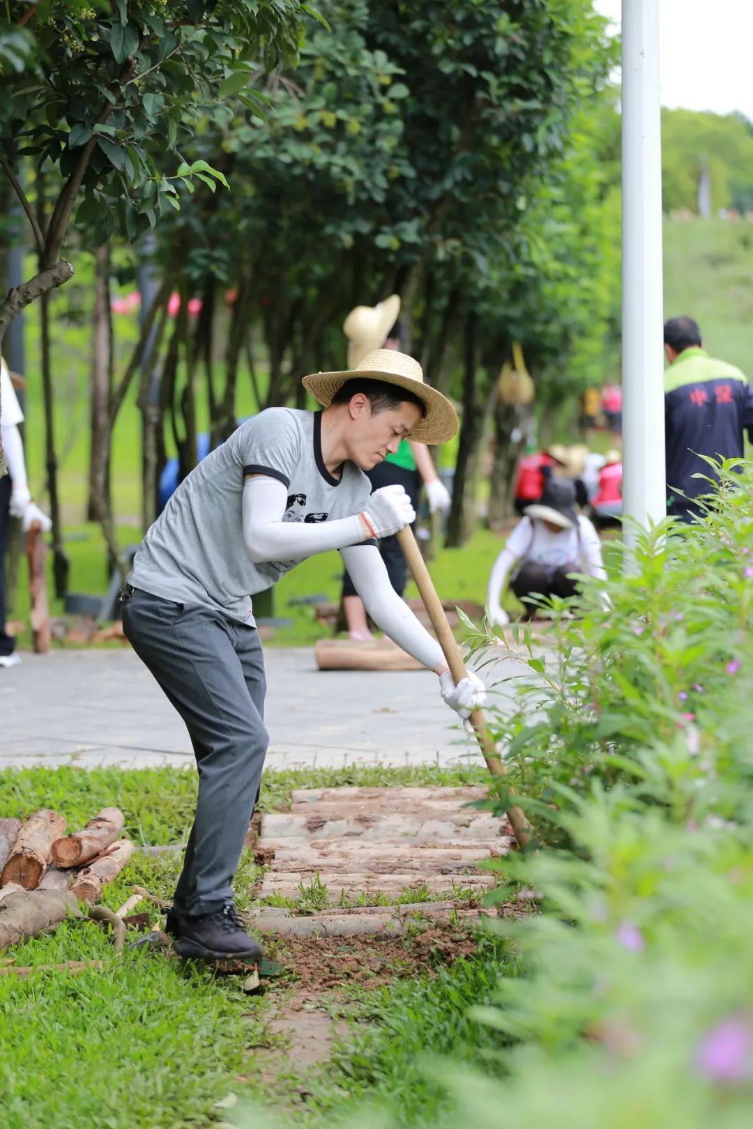 說明: https://mmbiz.qpic.cn/mmbiz_jpg/JdHquDdPGESuqBYTALibdwp2ftRK5t9XGmFEzo0jNTgChSHNwzeo5W6rxokkmb2vcBgAibSQTzpM8kkYRwJBKmYw/640?wx_fmt=jpeg